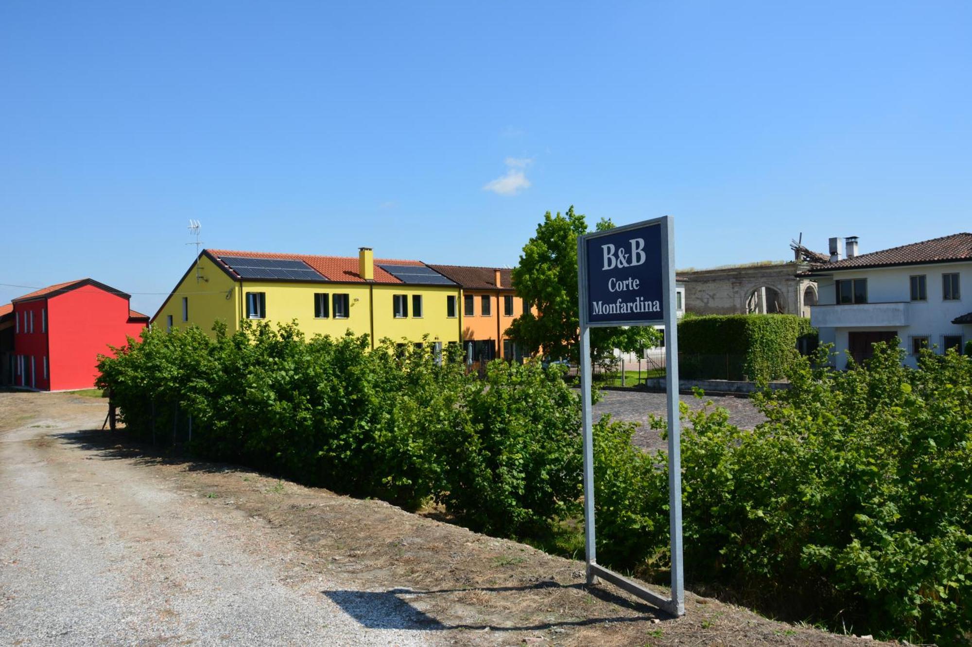 Corte Monfardina Adria Exteriör bild